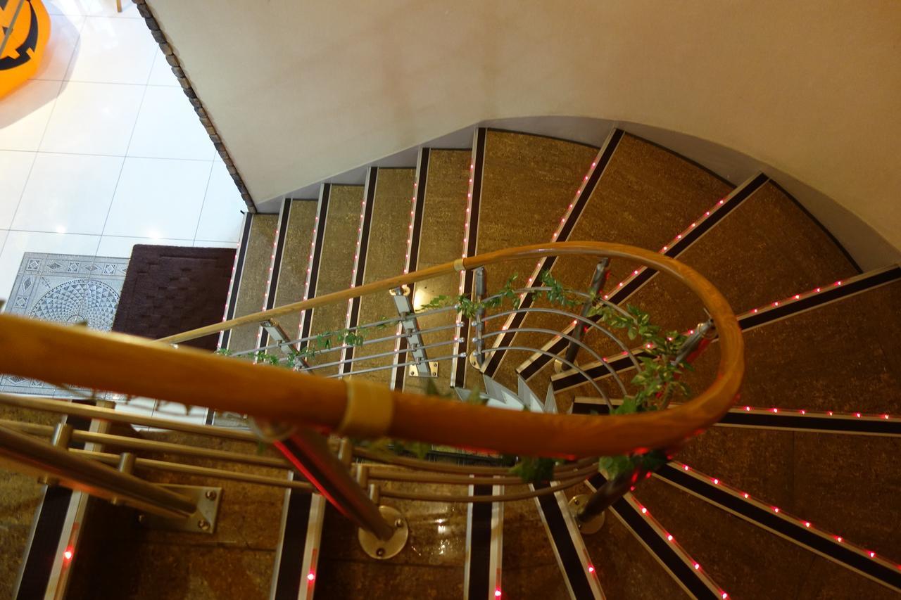 Hotel To Wakayama Extérieur photo